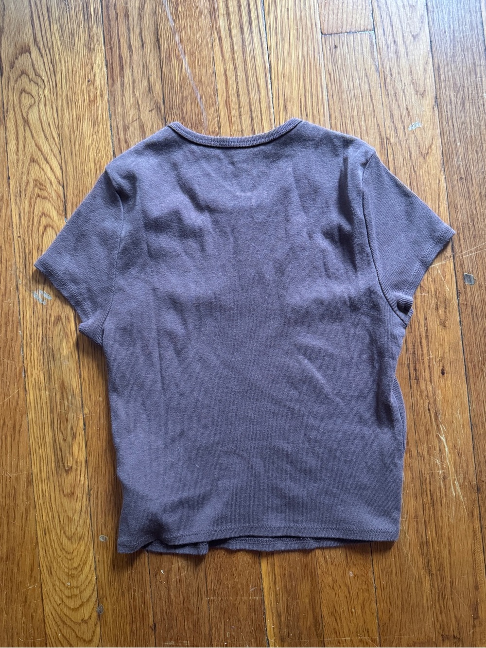 Urban Outfitters Brown Graphic Crop Tee - Picture 3 of 7